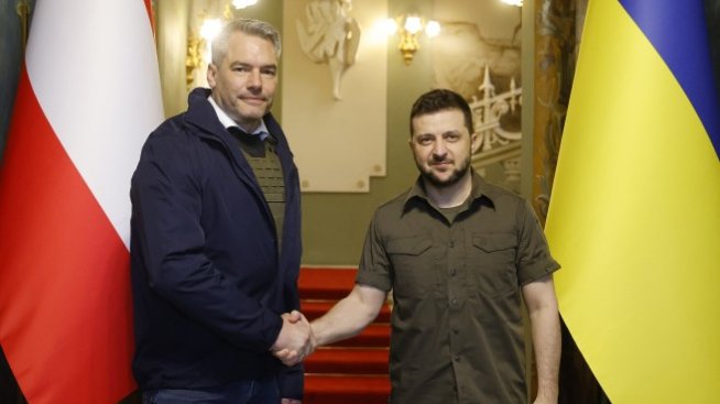 Още европейски лидери се срещнаха със Зеленски в Киев