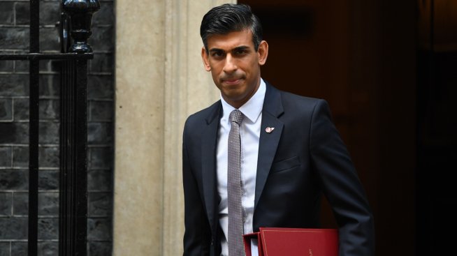 Второто полугодие изглежда по-трудно от първото за Риши Сунак като премиер