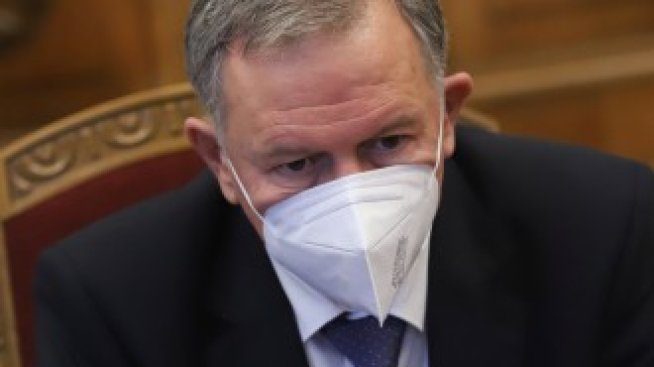 Малките ученици може да се върнат на училище до десет дни срещу тестове на входа