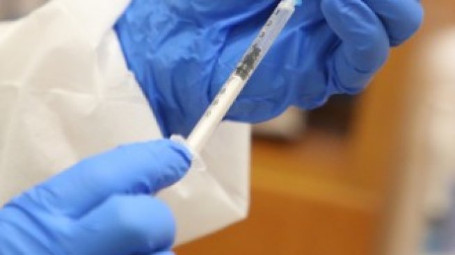 МЗ: В България не се прилагат ваксини с изтекъл срок на годност