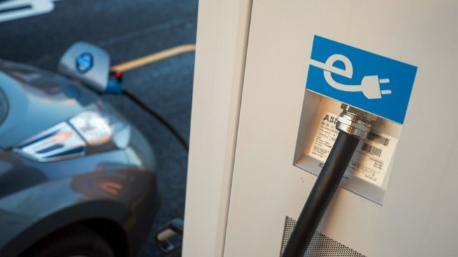 Над половината от продадените нови коли в Норвегия през 2020 г. са електромобили
