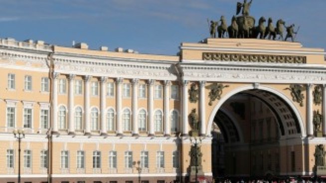 Путин привлича туристи в Русия с безплатни електронни визи