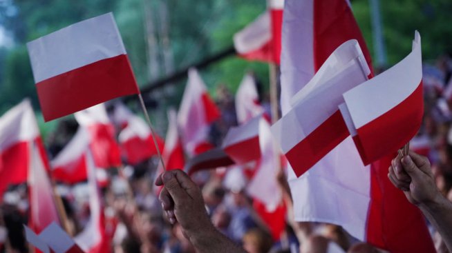 Потенциалните кукловоди след изборите в Полша - либертариански визии и обиди срещу евреите