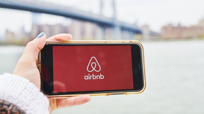 Airbnb съди Ню Йорк заради ограничаване на краткосрочните наеми