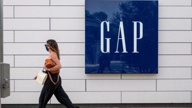 Gap сви годишната си прогноза заради проблемите с доставките