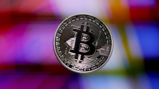 Биткойнът отново е рисков актив, не убежище