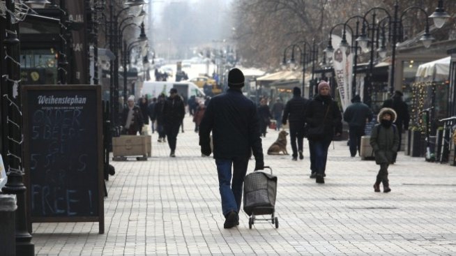 Заетите в България намаляват до 3,1 млн. в края на 2020 г.