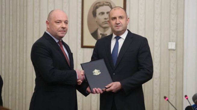 Има ли шанс лекар да намери консенсус сред политиците за правителство?