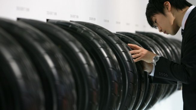Новината за продажбата на бизнеса с гуми катапултира акциите на Trelleborg