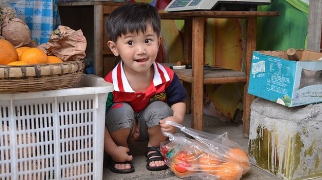 Китай трябва спешно да промени своята политика относно раждаемостта