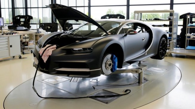 Bugatti замисля четириместен електромобил за по-малко от 1 млн. долара