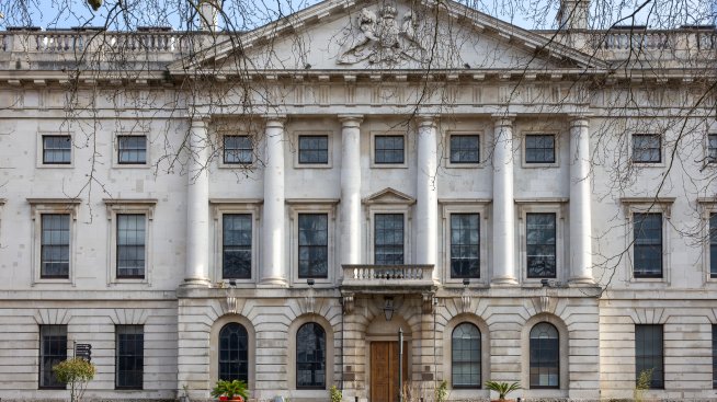 Китай иска да изгради най-голямото си посолство в Европа в Лондон