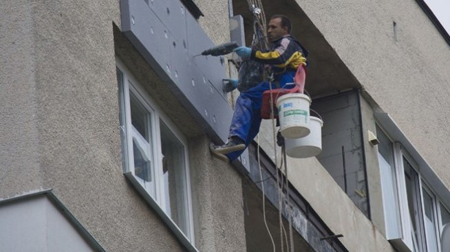 Сметната палата ще направи одит на програмата за саниране*