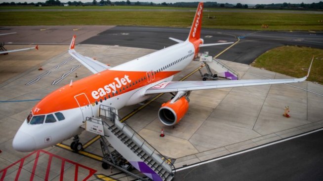 EasyJet: Омикрон вариантът все още не е спрял възстановяването при полетите