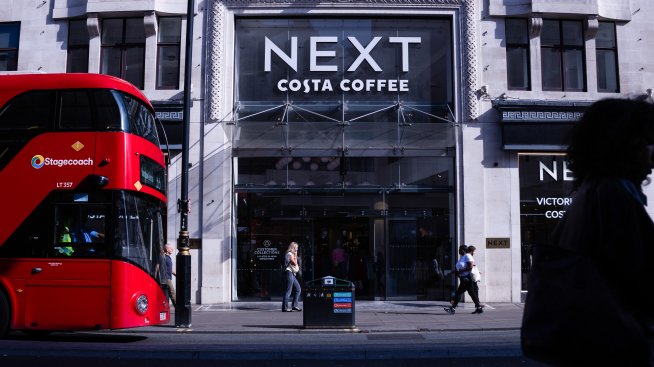 Next очаква по-бавен ръст на продажбите заради "анемичния" ръст на британската икономика