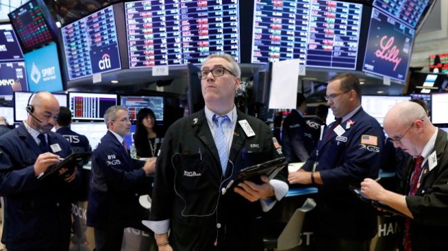 Wall Street започва сесията вяло в очакване на новини от търговския фронт*