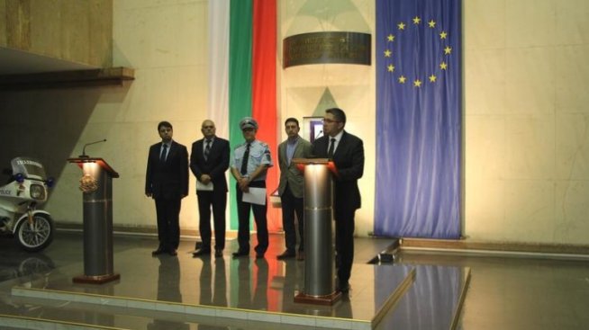 МВР и МРРБ ще работят заедно за намаляване на тежките произшествия на пътя