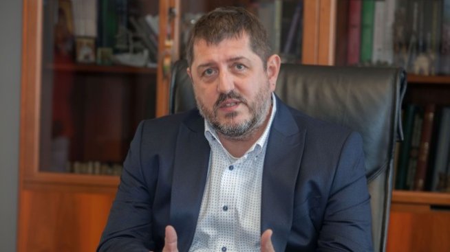 Доц. д-р Вазов: От държавата зависи последващото възстановяване на икономиката