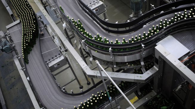 Производствените цени у нас записаха близо 15% годишен спад през декември