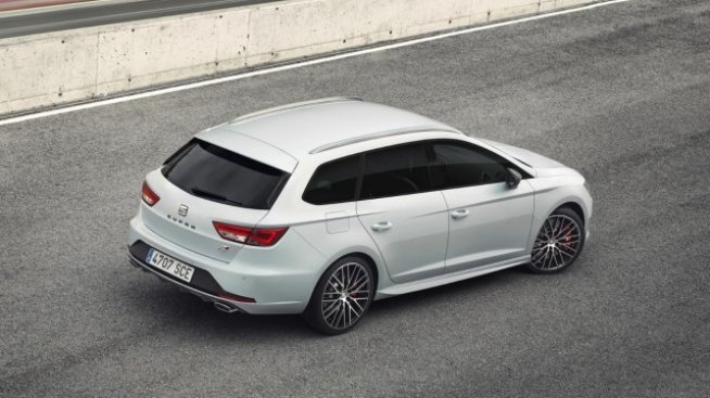 Seat разкри спортното комби Leon ST Cupra