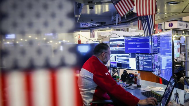S&P 500 се повишава след силния тримесечен отчет на Meta*