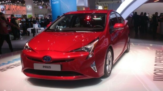 Toyota представи четвъртото поколение на Prius 