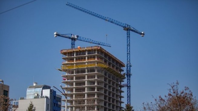 ДНСК ще направи задълбочена проверка на строежа на сградата „Златен век“