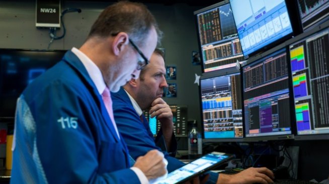Щатските индекси отчетоха ръстове след три поредни сесии на понижения