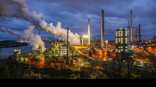 Thyssenkrupp планира да стане холдингова компания от независими бизнеси