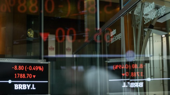 Септември започва с червена вълна на европейските пазари