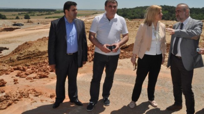 Най-късно до март 2015 г. ще приключи строителството на магистрала ''Марица''