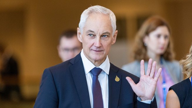 Рубли и куршуми: ще реши ли икономистът Белоусов проблемите на руската армия?