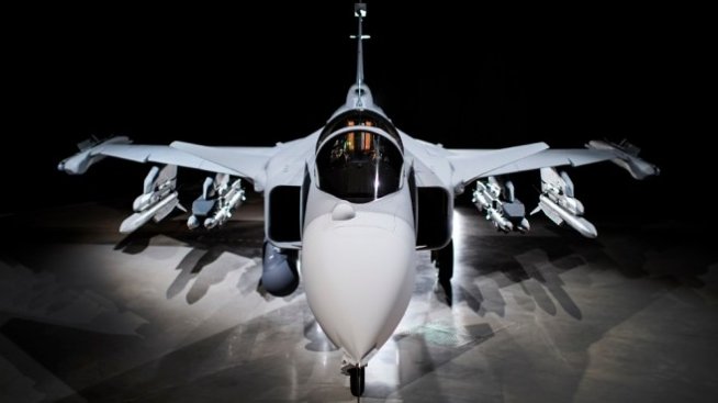 Saab се връща в автомобилния бизнес