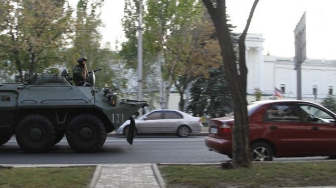 Избори в сепаратистките области в Източна Украйна