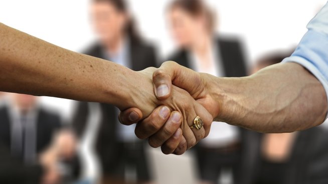 Заразителен ли е добрият пример в дарителството и добротворчеството?