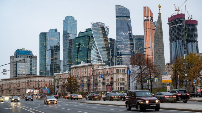 Русия записа най-големия си месечен бюджетен излишък от една година