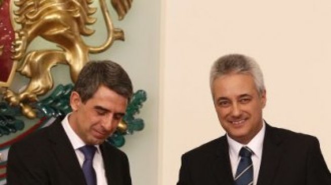 Международен одит на приватизационните сделки в енергетиката обещава Плевнелиев