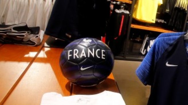 Истинският финал на Световното първенство по футбол е между Nike и Adidas