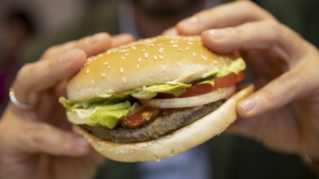 "Вкусно и точка" - руският наследник на McDonald`s отваря врати