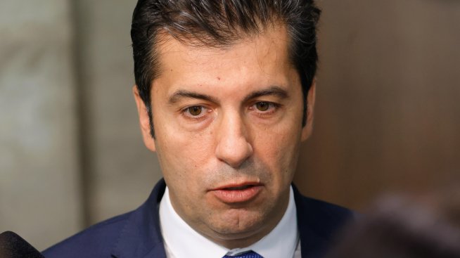 Депутатите приеха оставката на Кирил Петков