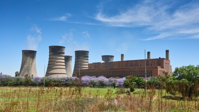 Великобритания се готви да удължи живота на въглищните си централи