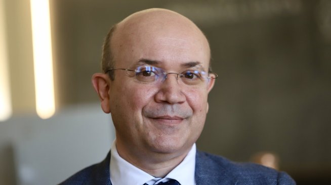 Маню Моравенов: Нужна е държавна стратегия за развитие на капиталовия пазар