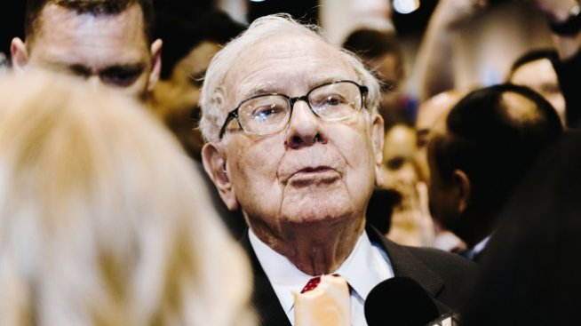 Уорън Бъфет залага на природния газ в сделка за 10 млрд. долара