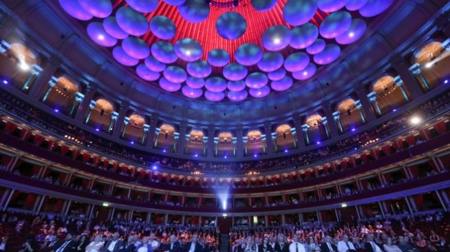 Великобритания ще подкрепи своята културна индустрия с 1,57 млрд. паунда