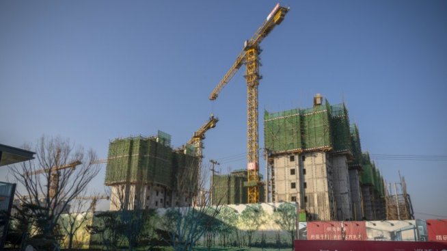 Китай увеличава подкрепата за държавните строителни компании