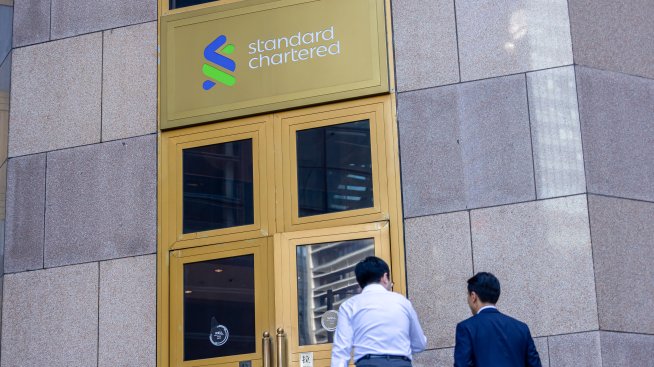 StanChart представи нова програма за обратно изкупуване на акции за 1 млрд. долара
