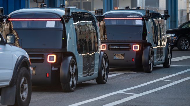 Uber ще предлага на клиентите си роботаксита на звено на Amazon