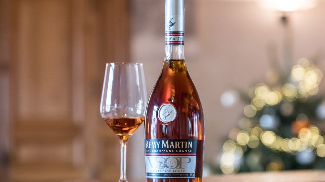 Продажбите на Remy Cointreau се сриват заради проблеми в САЩ и Югоизточна Азия