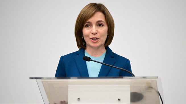 Прозападният лидер на Молдова спечели изборите за президент