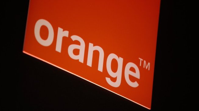 Orange предупреди, че продажбите ѝ ще продължат да спадат
